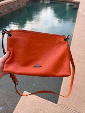 🔥 NWOT / BRAND NEW Coach Ostrich Embossed Leather Crossbody